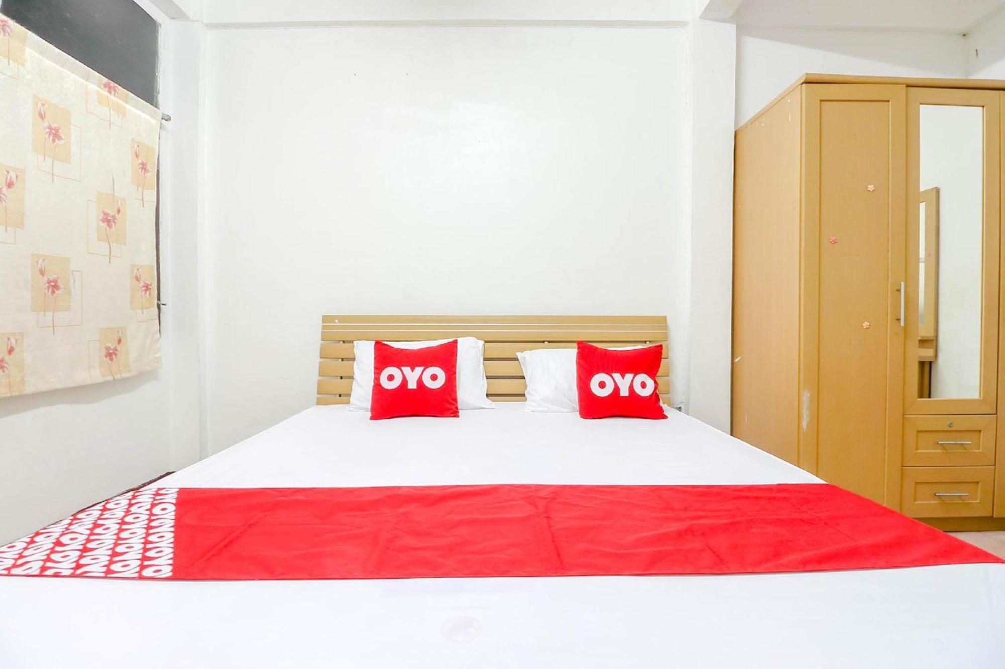 Oyo 525 Mrt Phetkasem 48-1 Place Bangkok Exteriör bild